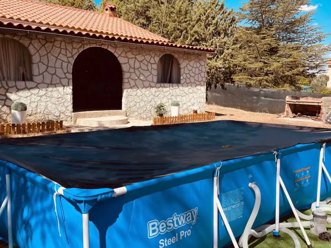 Piscina de Casa o chalet en venta en Lozoya con Jardín privado, Terraza y Piscina