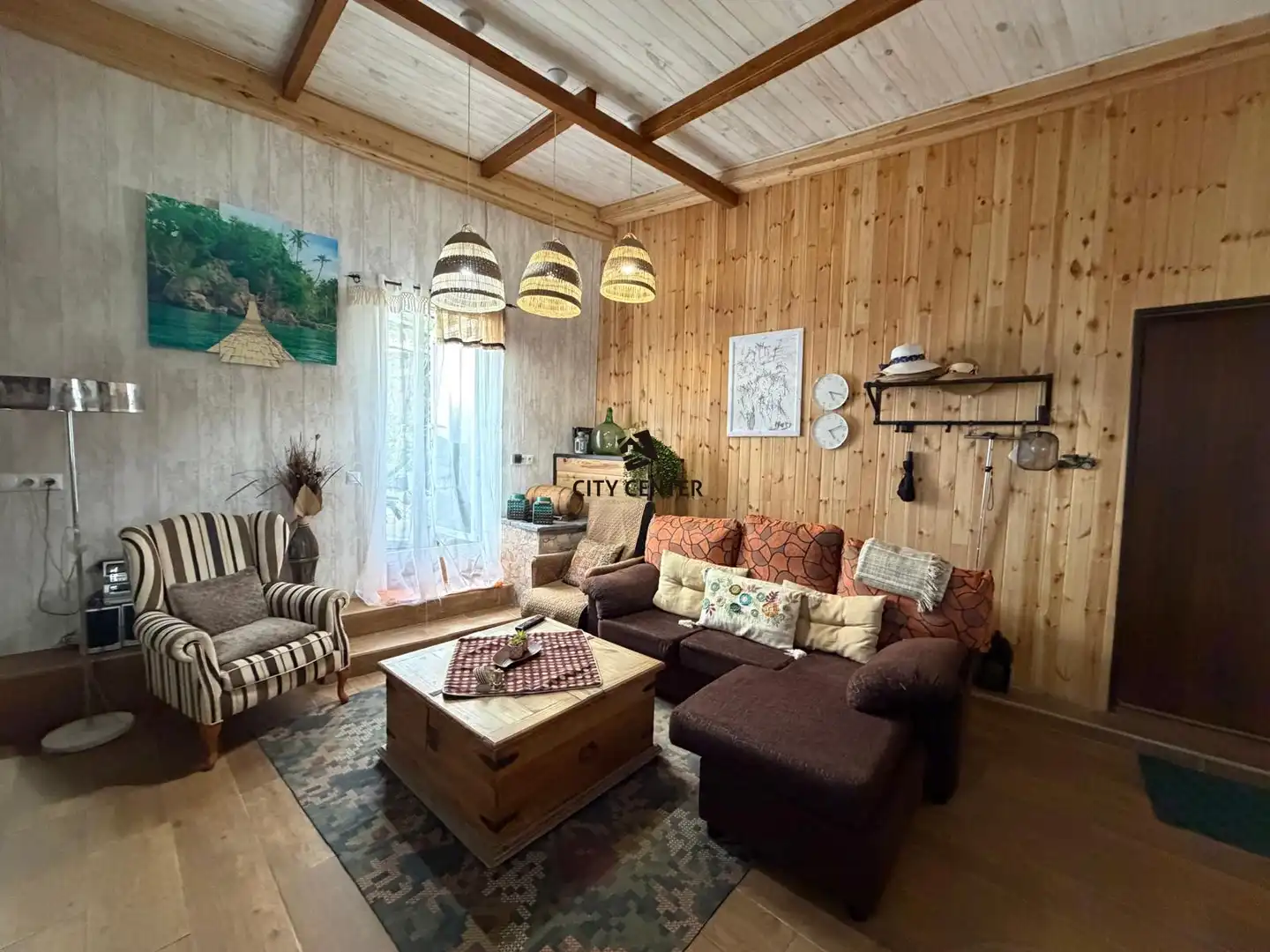 Sala d'estar de Casa o xalet en venda en Icod de los Vinos amb Jardí privat i Moblat