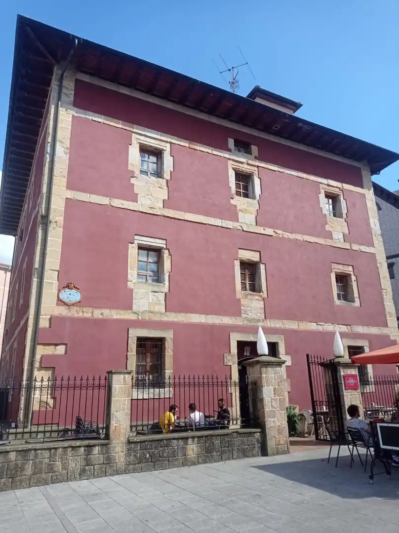 Individuel à vendre à Rontegui - Pormetxeta
