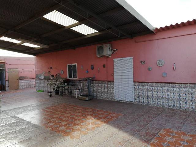 Casa-chalet en Venta en Almendricos