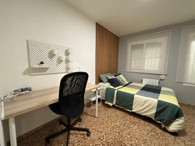 Dormitori de Apartament de lloguer en  Valencia Capital amb Aire condicionat, Calefacció i Terrassa