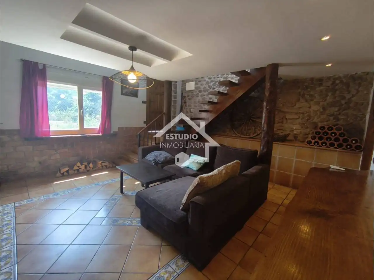 Sala d'estar de Casa o xalet en venda en Villar de Torre amb Aire condicionat, Calefacció i Jardí privat