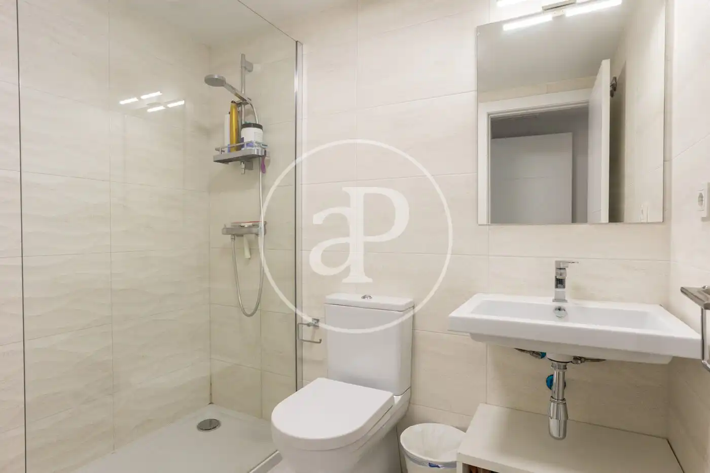 Piso con terraza en venta en Carrer d'Aarón Vidal López, imagen 32