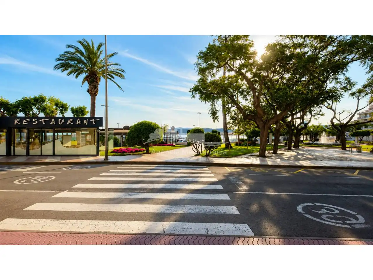 Local comercial en venta en Avenida Once de Septiembre, imagen 10