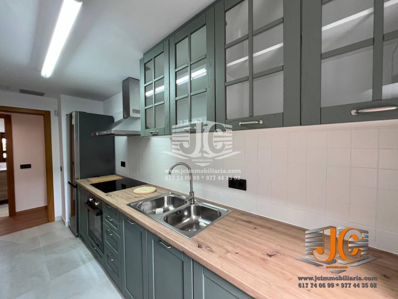 Kitchen of Flat to rent in Tortosa  with Air Conditioner, Heating and Parquet flooring