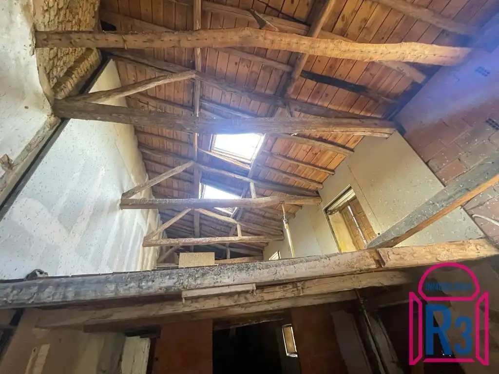 Casa amb jardí en venda a Cuadros, imagen 5