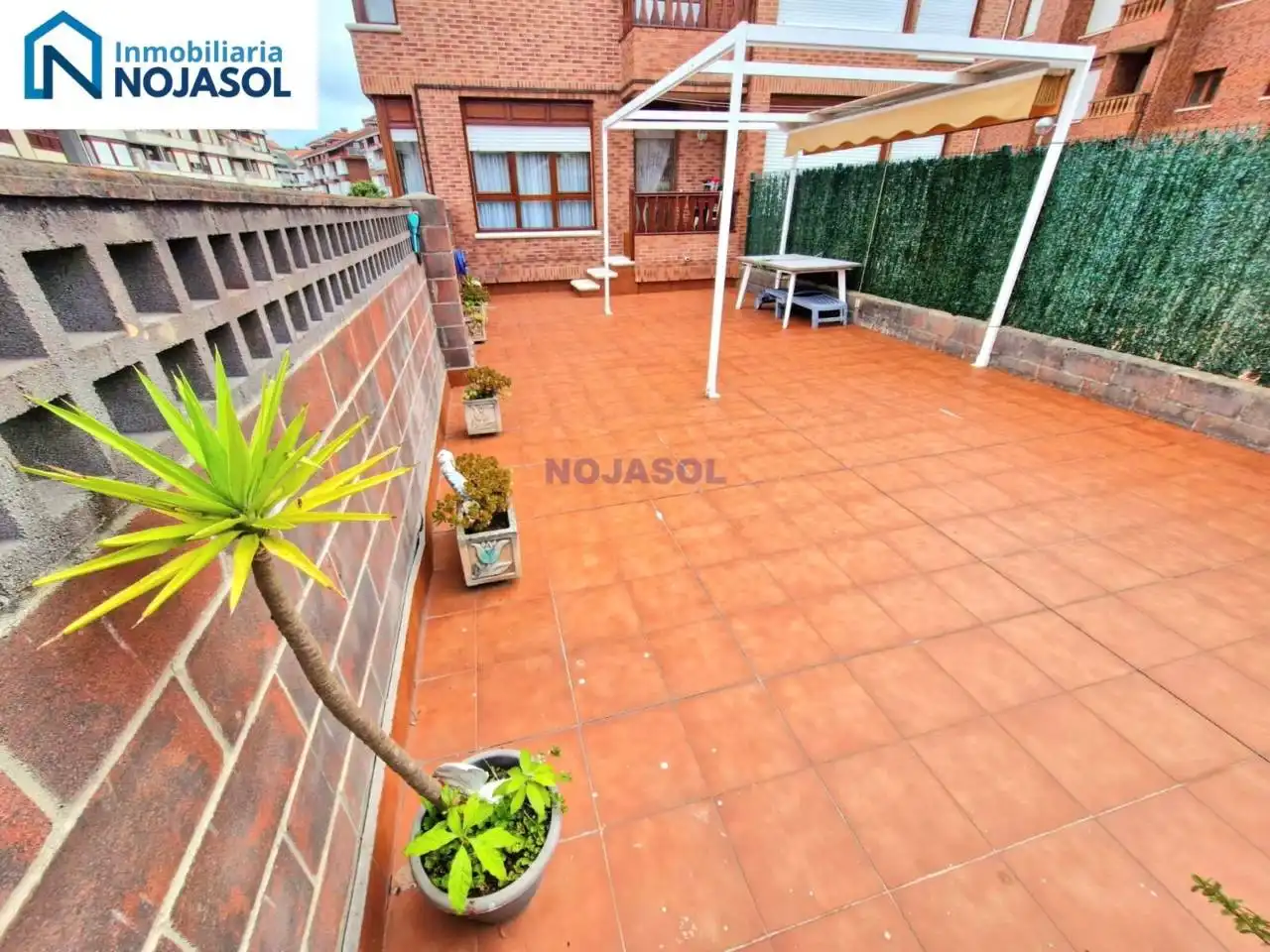 Terraza de Apartamento en venta en Noja con Calefacción, Jardín privado y Terraza