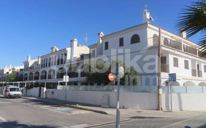 Vista exterior de Casa adosada en venda en Santa Pola amb Terrassa i Balcó