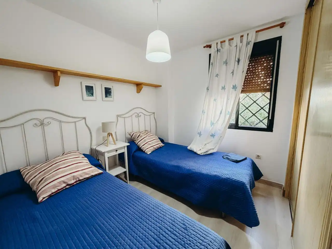 Habitación de Apartamento en venta en Zahara de los Atunes con Jardín privado, Terraza y Trastero