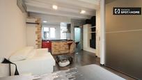 Living room of Flat to rent in  Barcelona Capital  with Air Conditioner, Heating and Furnished