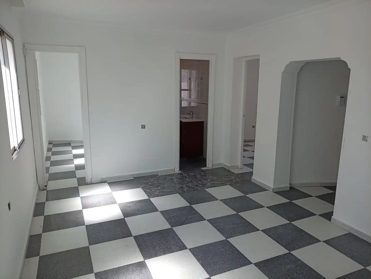Flat for sale in La Línea de la Concepción