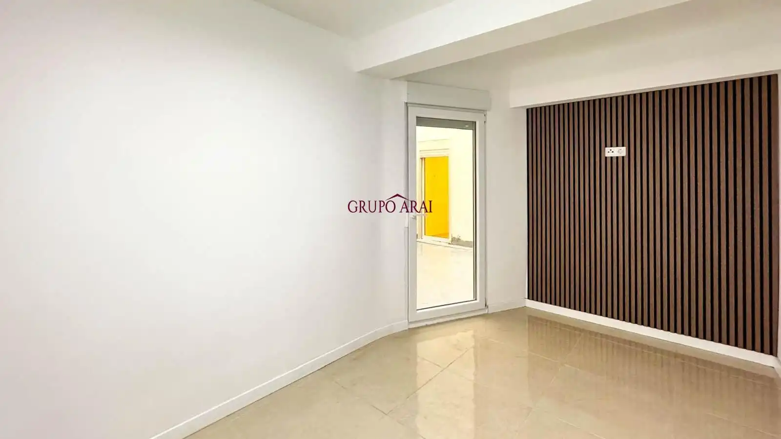 Piso en venta en Alicante / Alacant