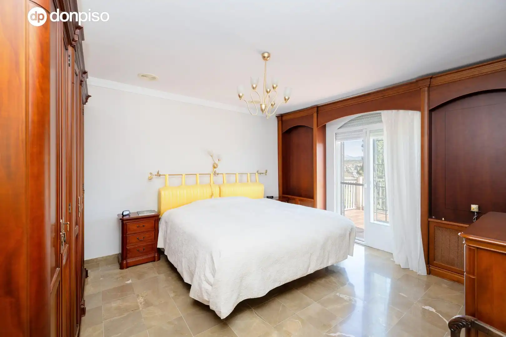 Habitación de Casa o chalet en venta en Atarfe con Calefacción, Jardín privado y Terraza
