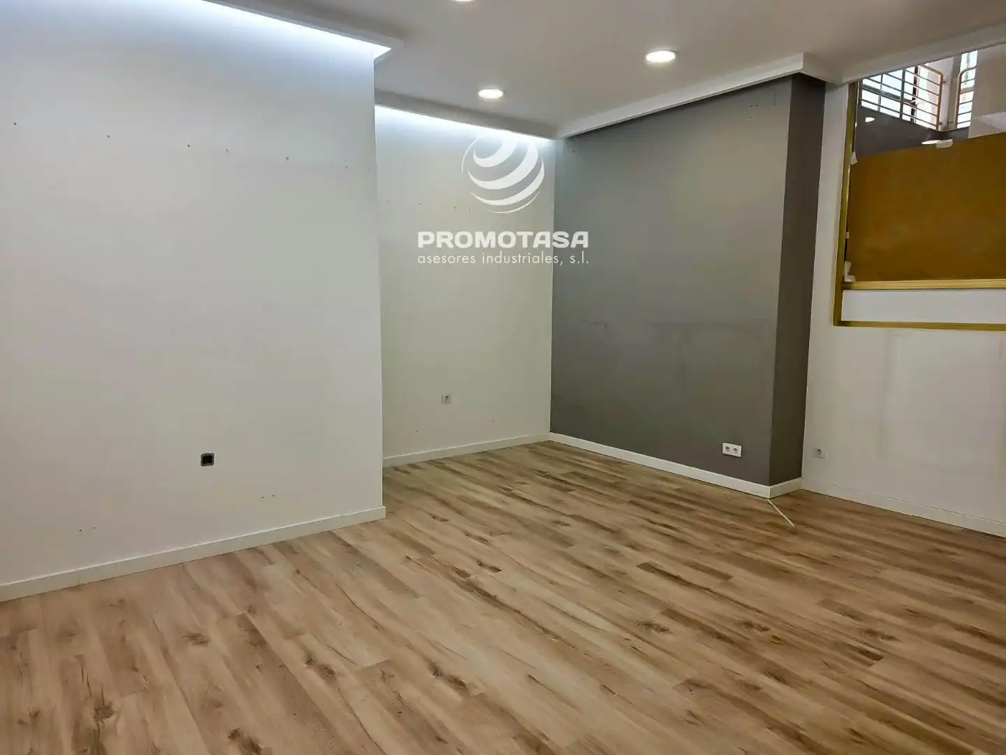 Commercial properties for rent in Villaviciosa de Odón  with Parquet flooring and Internet