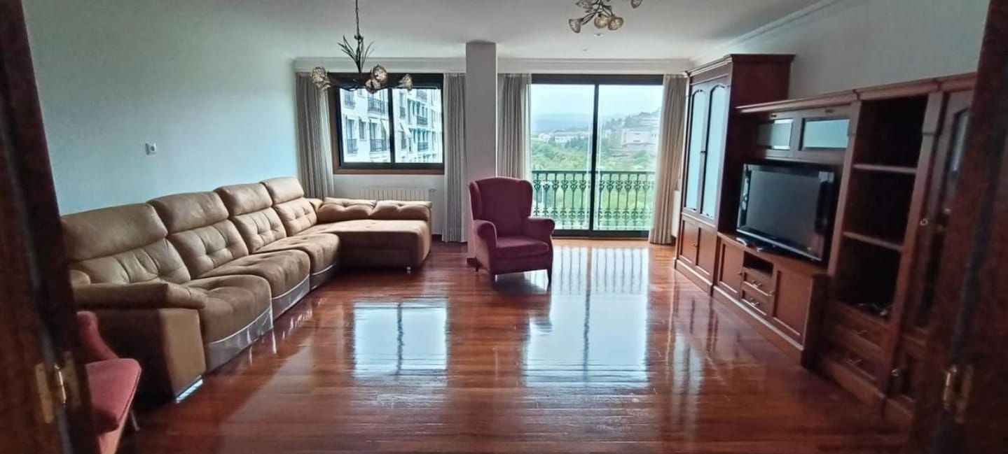 Living room of Duplex to rent in Ourense Capital   with Heating, Furnished and Oven