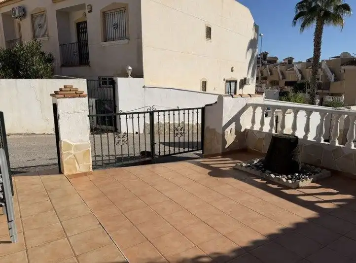 Apartamento con terraza en venta en N/A, imagen 3