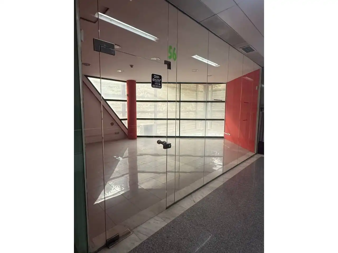 Local comercial en venda a Avenida Sant Ildefons 20, imagen 8