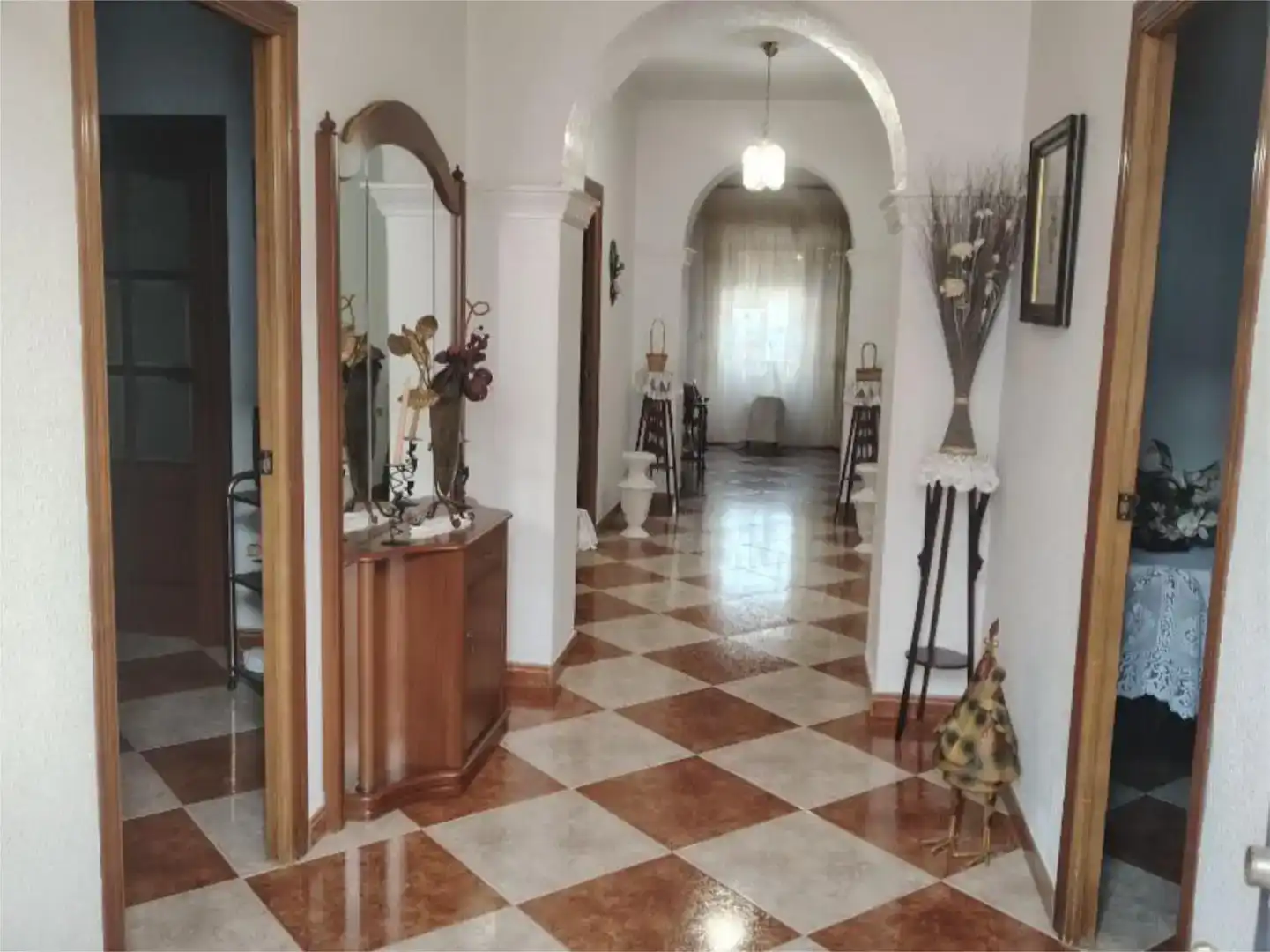 Casa adosada en venda en Torremejía amb Aire condicionat i Jardí privat