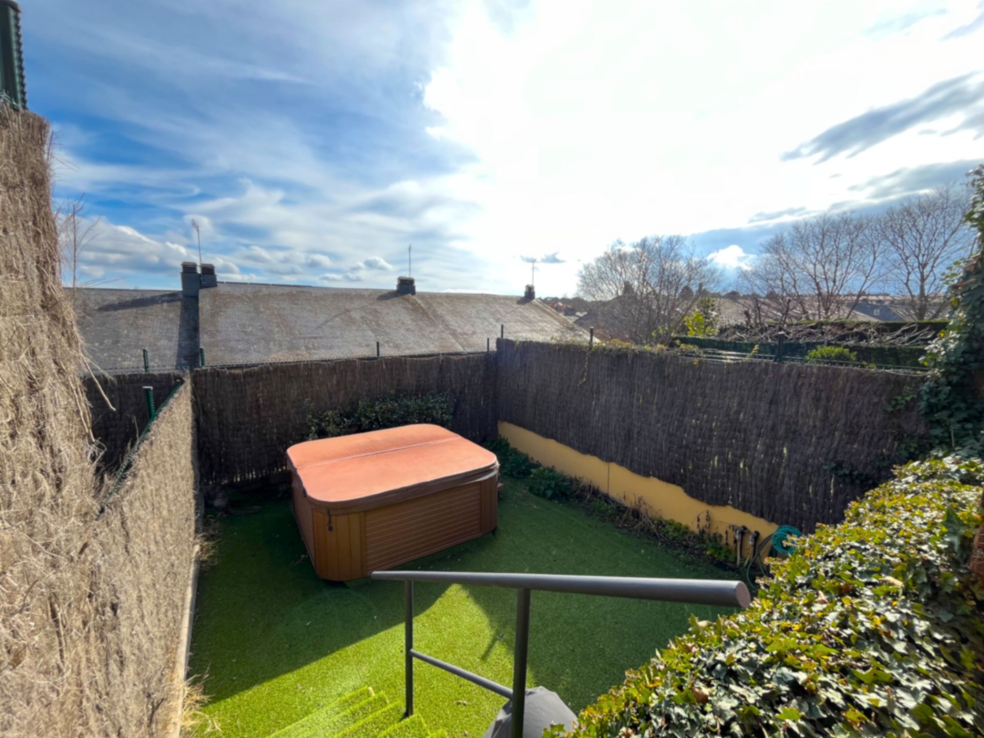 Garden of House or chalet for sale in Girona Capital  with Air Conditioner, Heating and Private garden