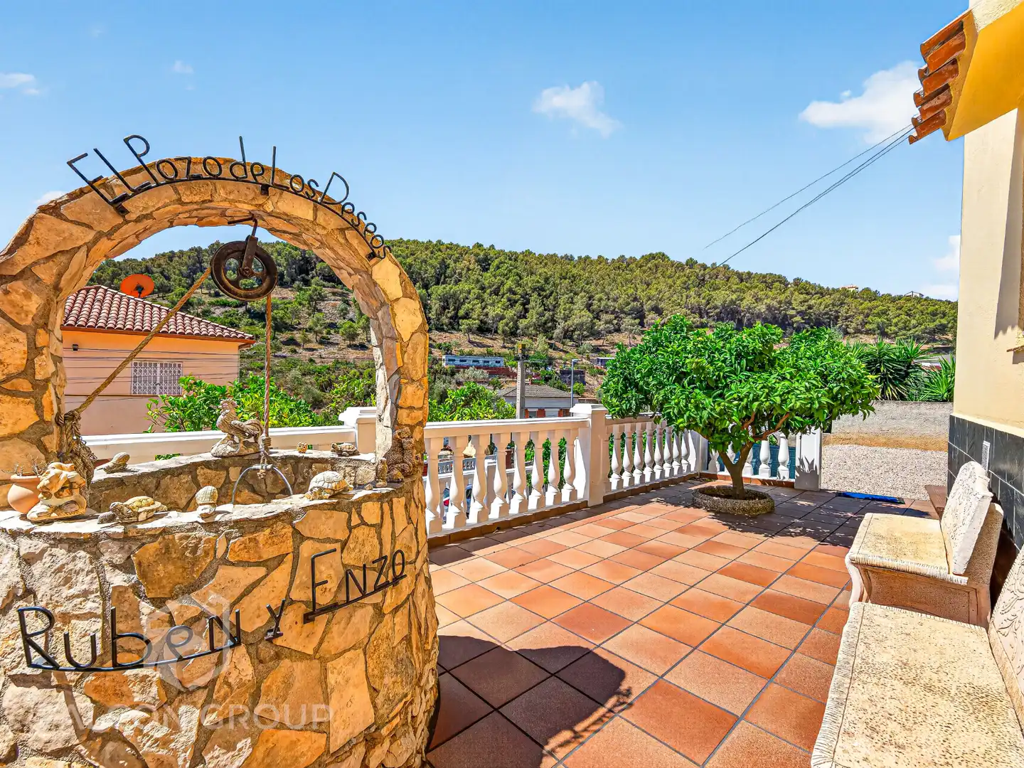 Chalet con terraza en venta en Carrer Olivo, imagen 4
