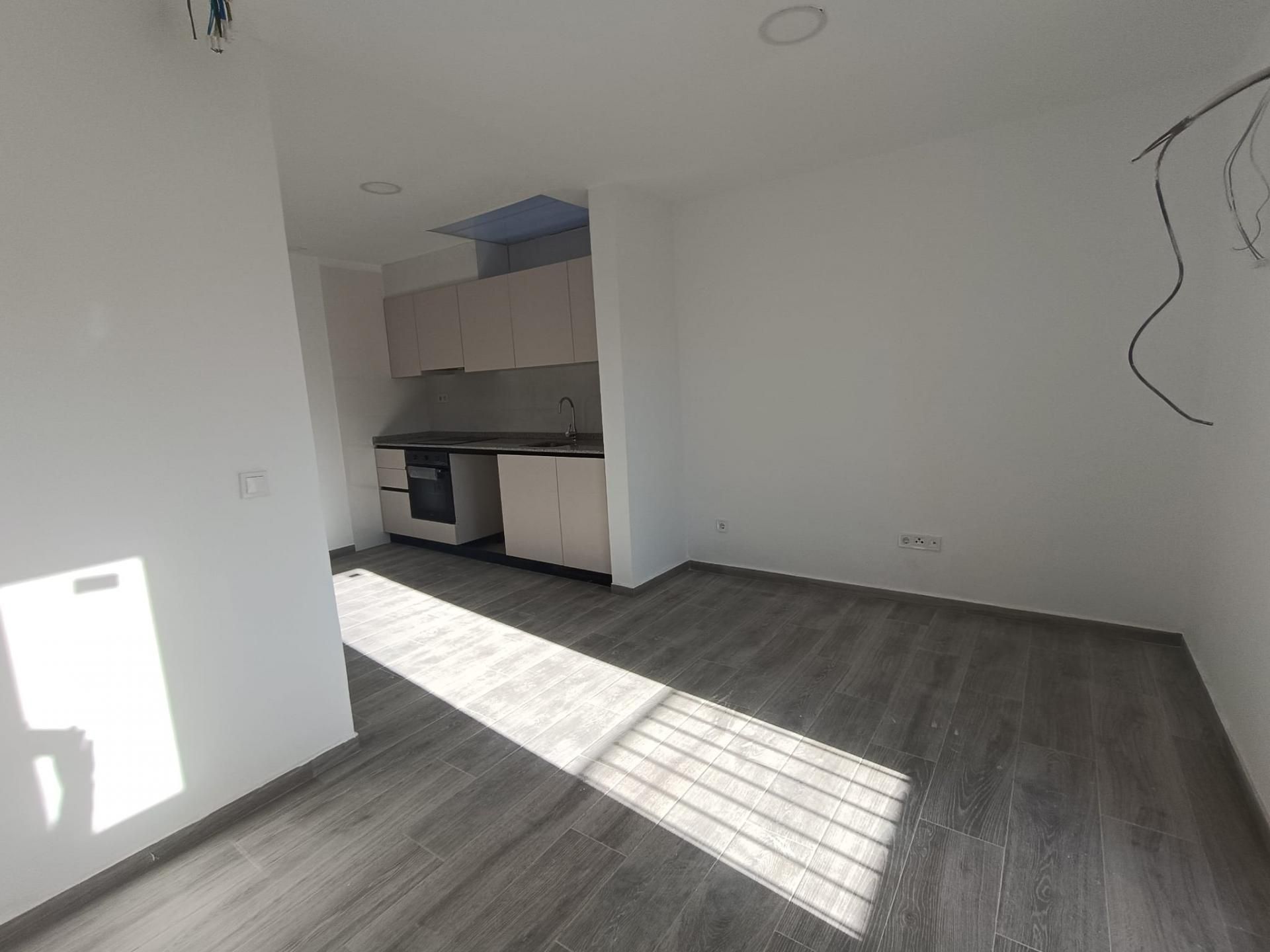 Kitchen of Flat for sale in Reus  with Heating