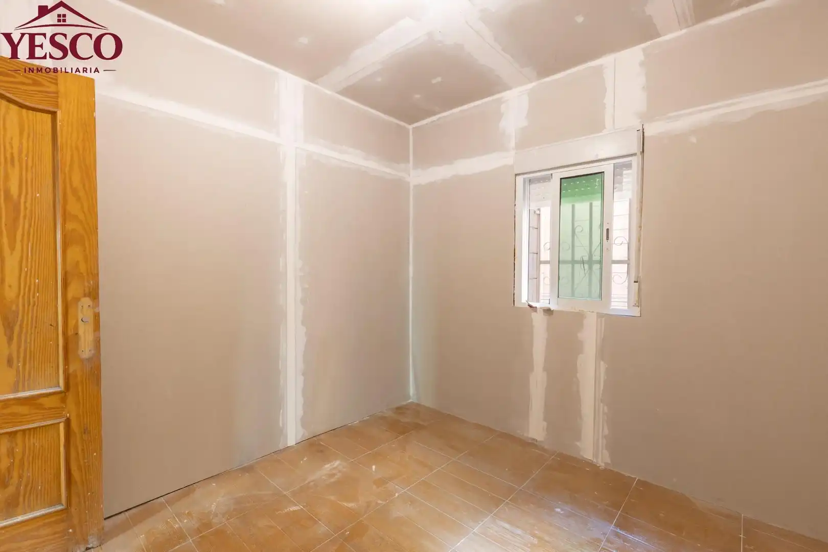 Flat for sale in Granada