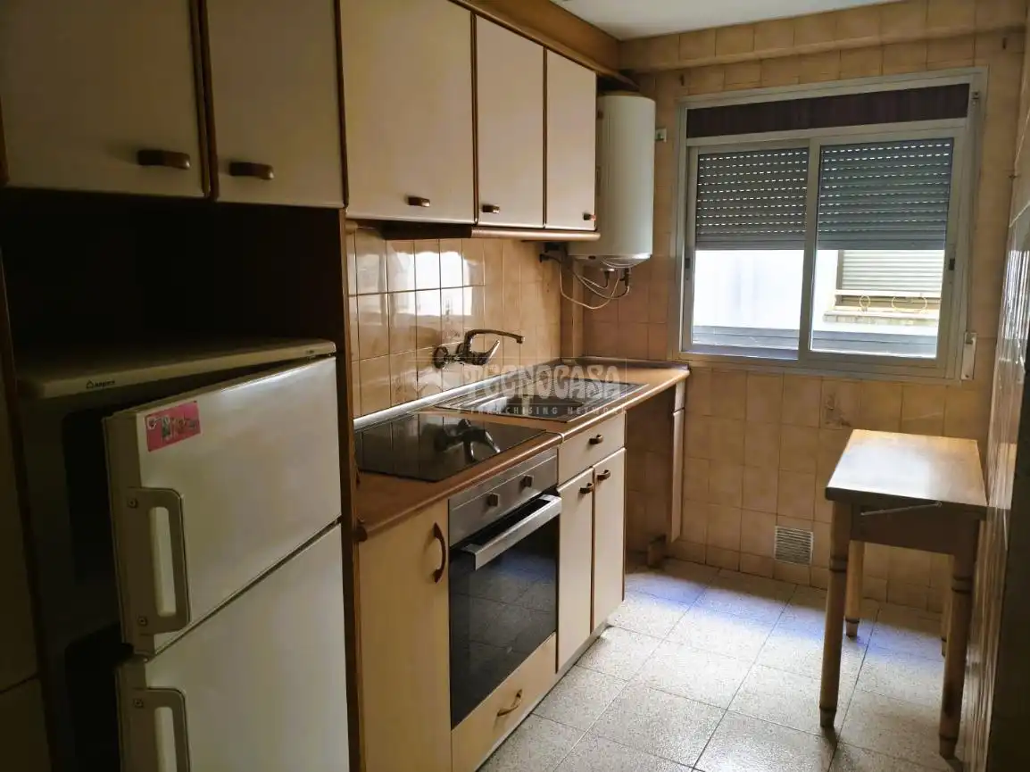 Kitchen of Flat for sale in Zaragoza  with Balcony