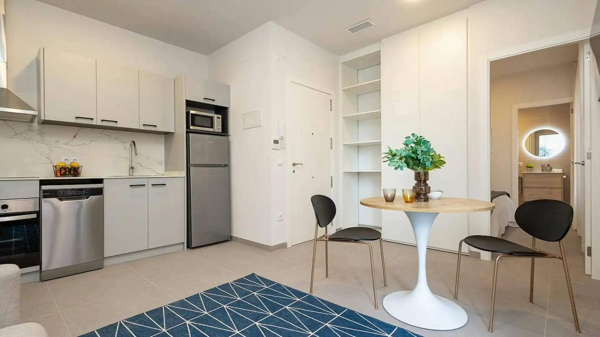 Cocina de Piso de alquiler en Valencia con Aire acondicionado, Calefacción y Amueblado