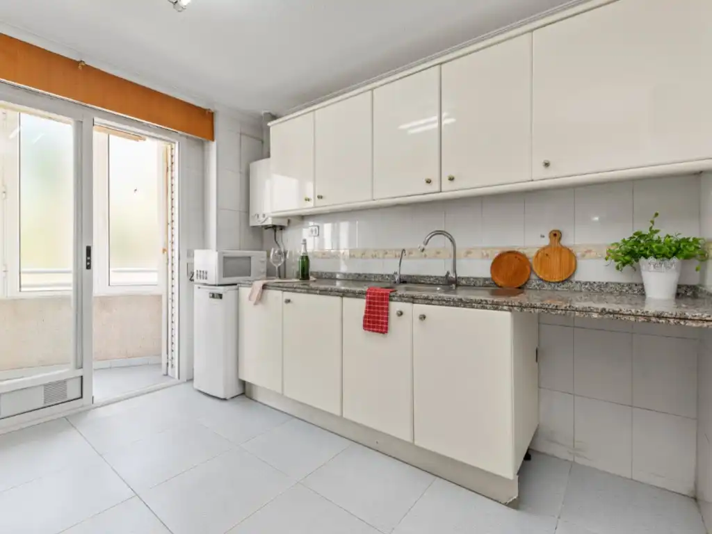 Kitchen of Apartments for sale in Playa Muchavista