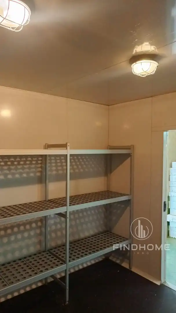 Business premises for sale in Carrer Rei Martí 'l'Humà 9, imagen 8