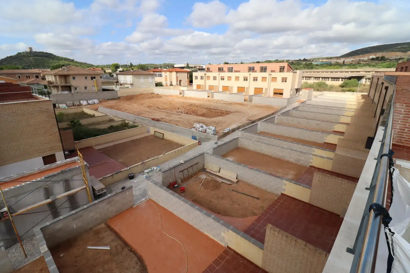 Casa adosada en venta en Calle Montserrat Roig, Ulldecona
