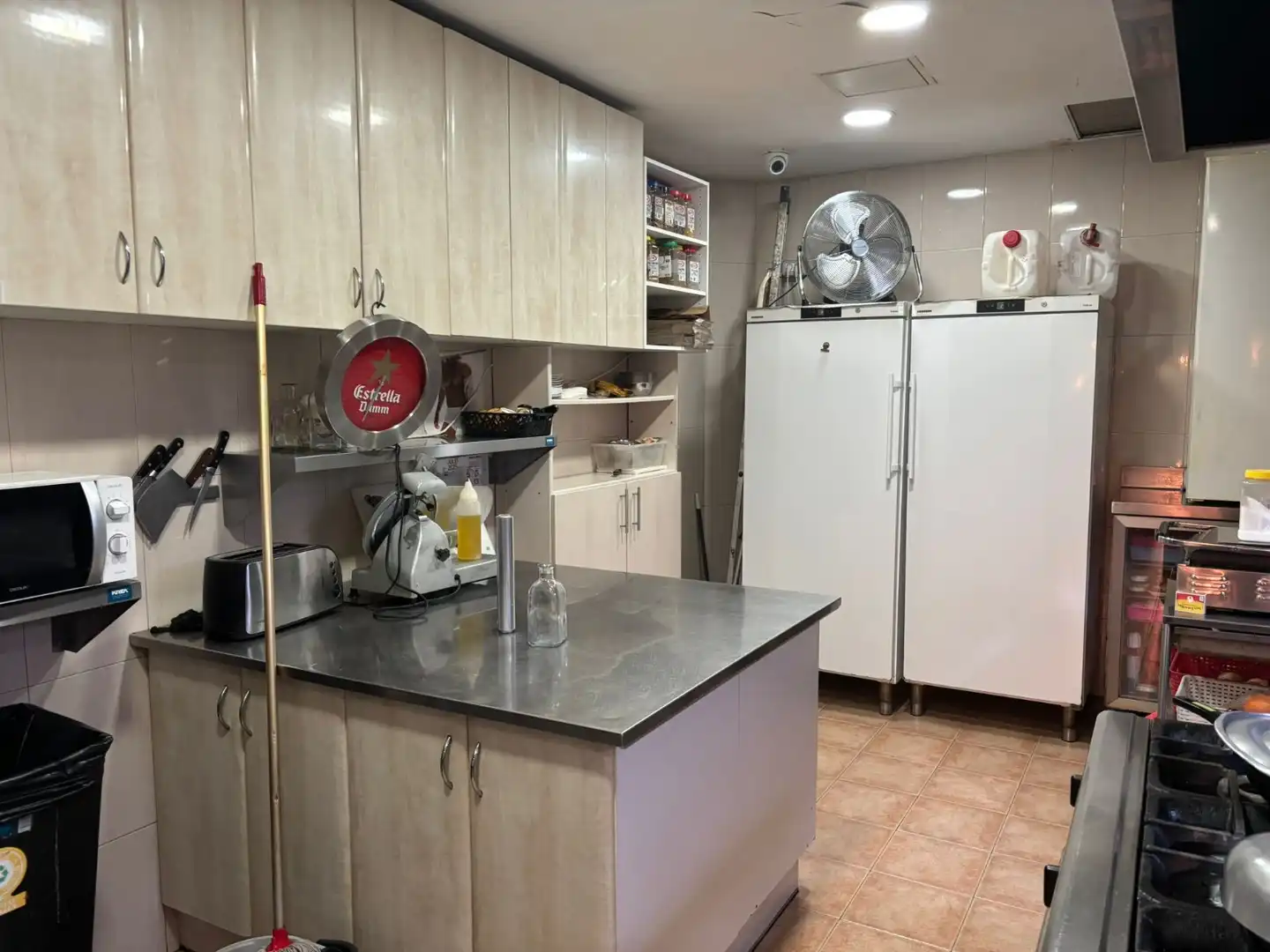 Business premises for transfer in Sant Martí, imagen 16