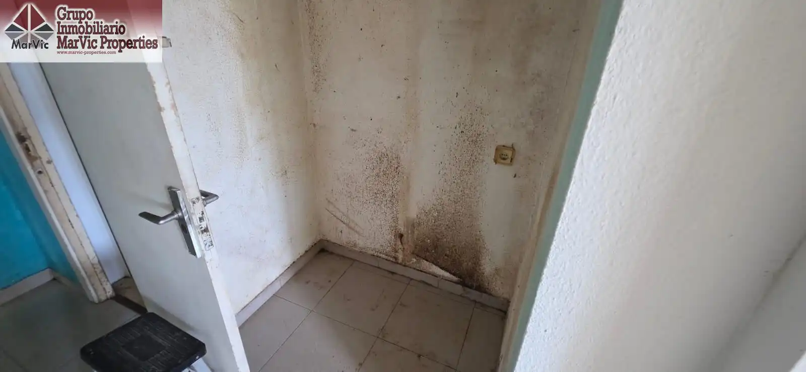 Study for sale in Benidorm  with Private garden