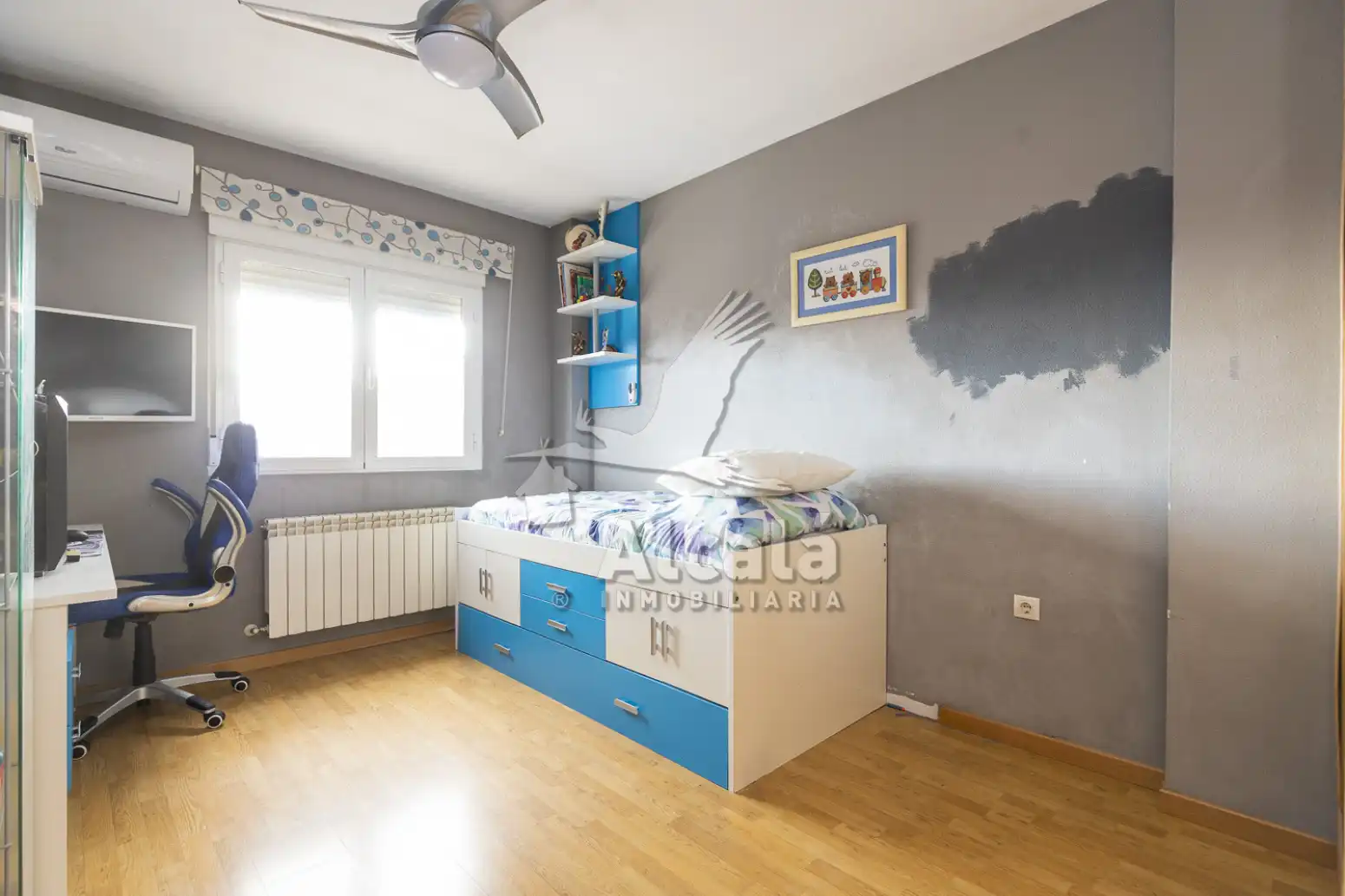Habitación de Casa adosada en venta en Valdeavero con Aire acondicionado, Calefacción y Jardín privado