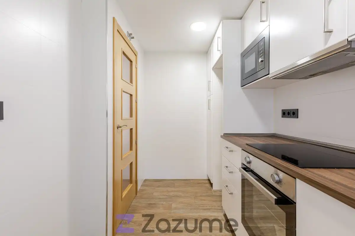 Kitchen of Flat for rent in Las Rozas de Madrid  with Heating, Private garden and Swimming Pool