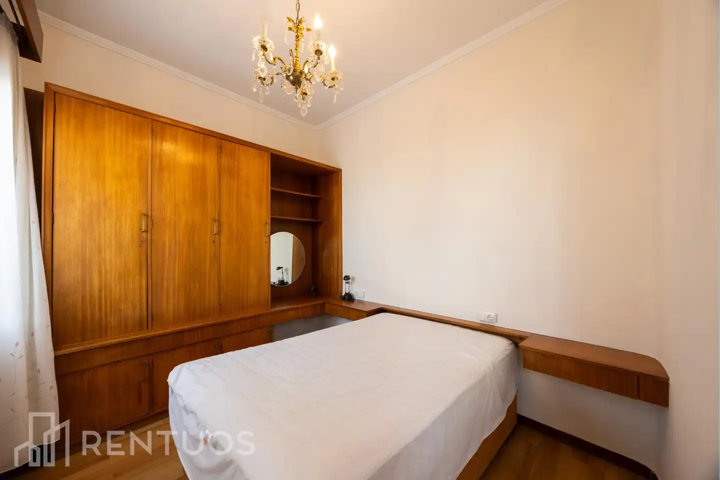 Bedroom of Attic for rent in Madrid  with Air Conditioner, Heating and Parquet flooring