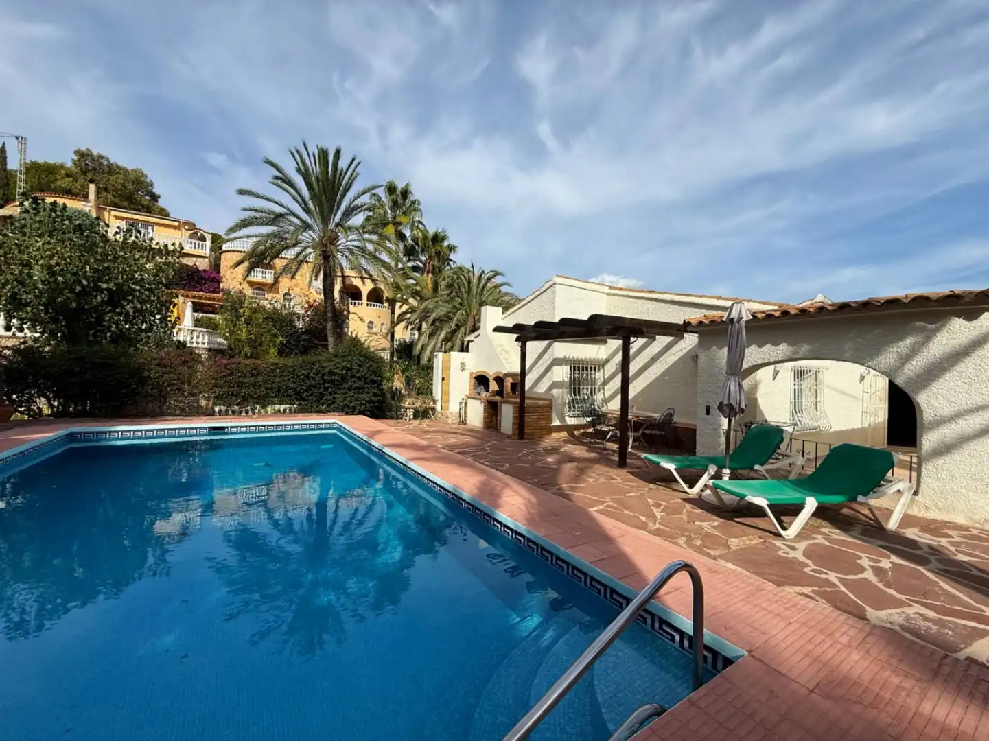 Piscina de Casa o xalet en venda en Calpe / Calp amb Aire condicionat, Calefacció i Jardí privat