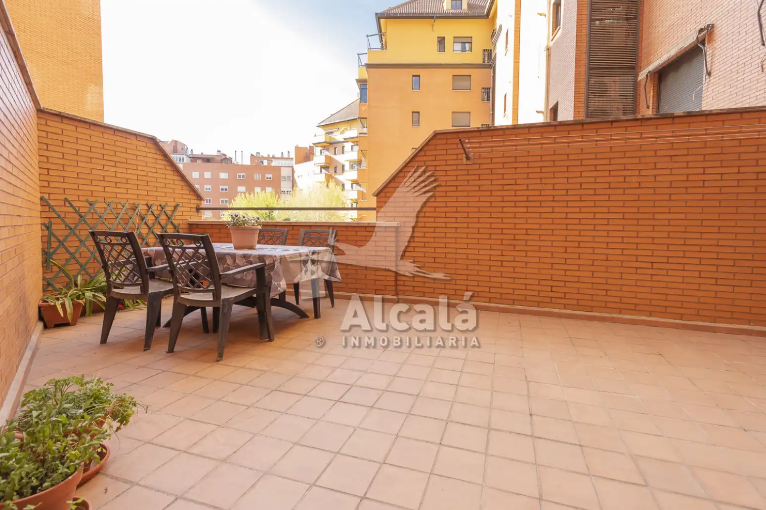 Terrace of Flat for sale in Alcalá de Henares  with Air Conditioner, Heating and Private garden