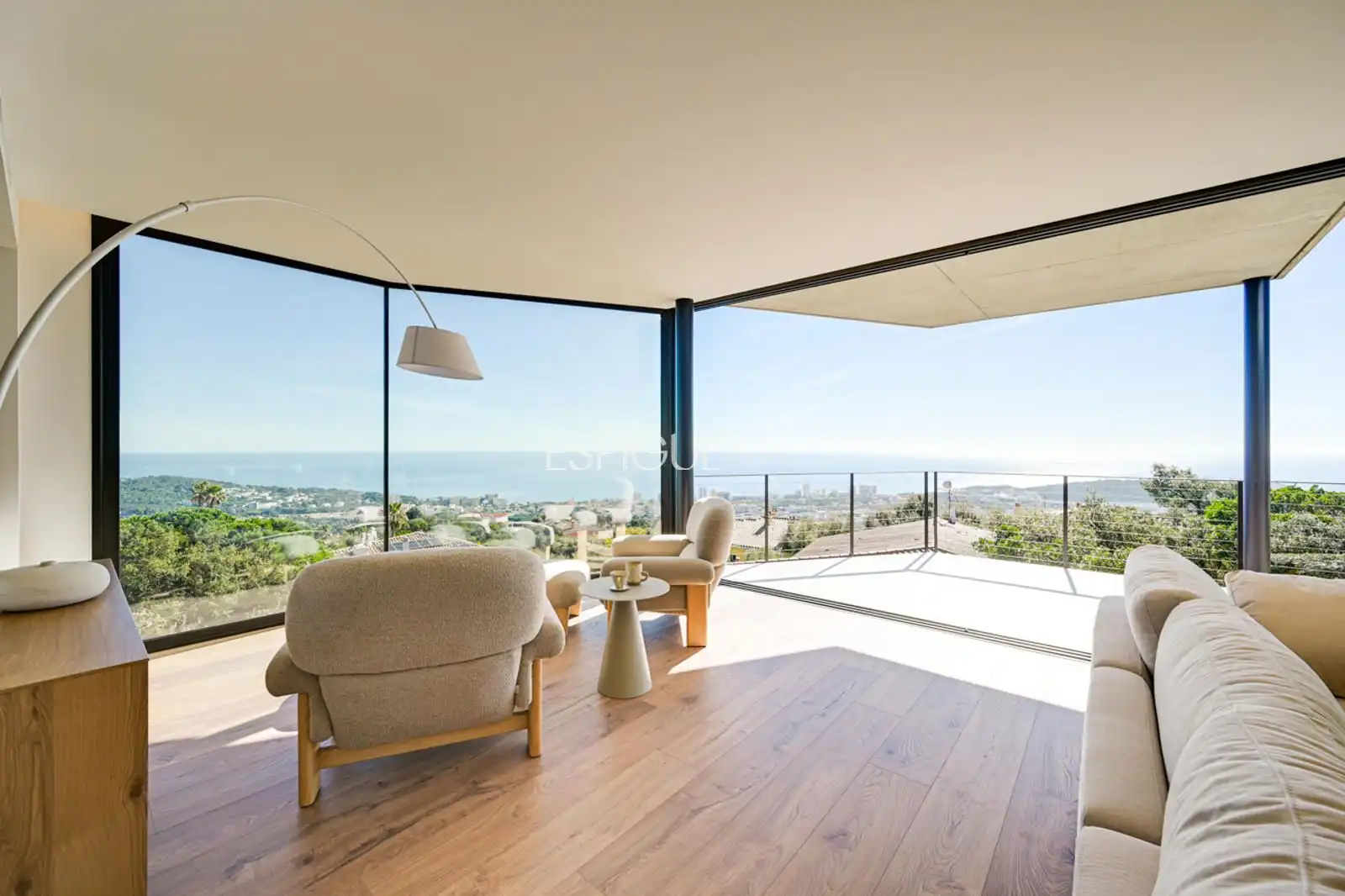 Sala d'estar de Casa o xalet en venda en Castell d'Aro, Platja d'Aro i s'Agaró amb Aire condicionat, Calefacció i Piscina