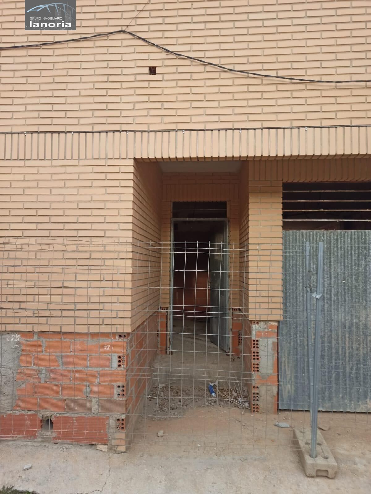 Casa adosada en venda en  Albacete Capital amb Calefacció, Terrassa i Traster