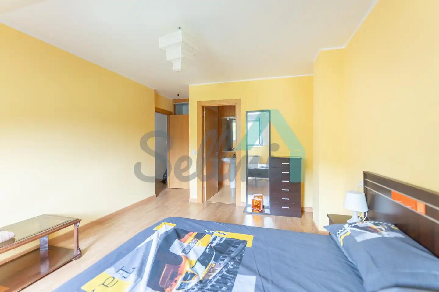 Schlafzimmer von Wohnung zur Miete in Aller mit Heizung und Möbliert