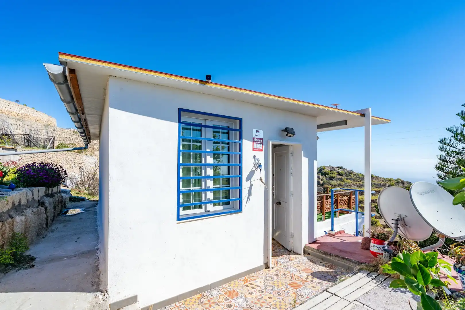 Vista exterior de Finca rústica en venda en Güímar amb Jardí privat, Terrassa i Moblat