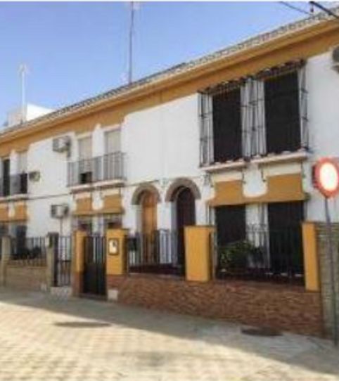 Foto 2 de Casa o chalet en venta en Salesianos, Utrera
