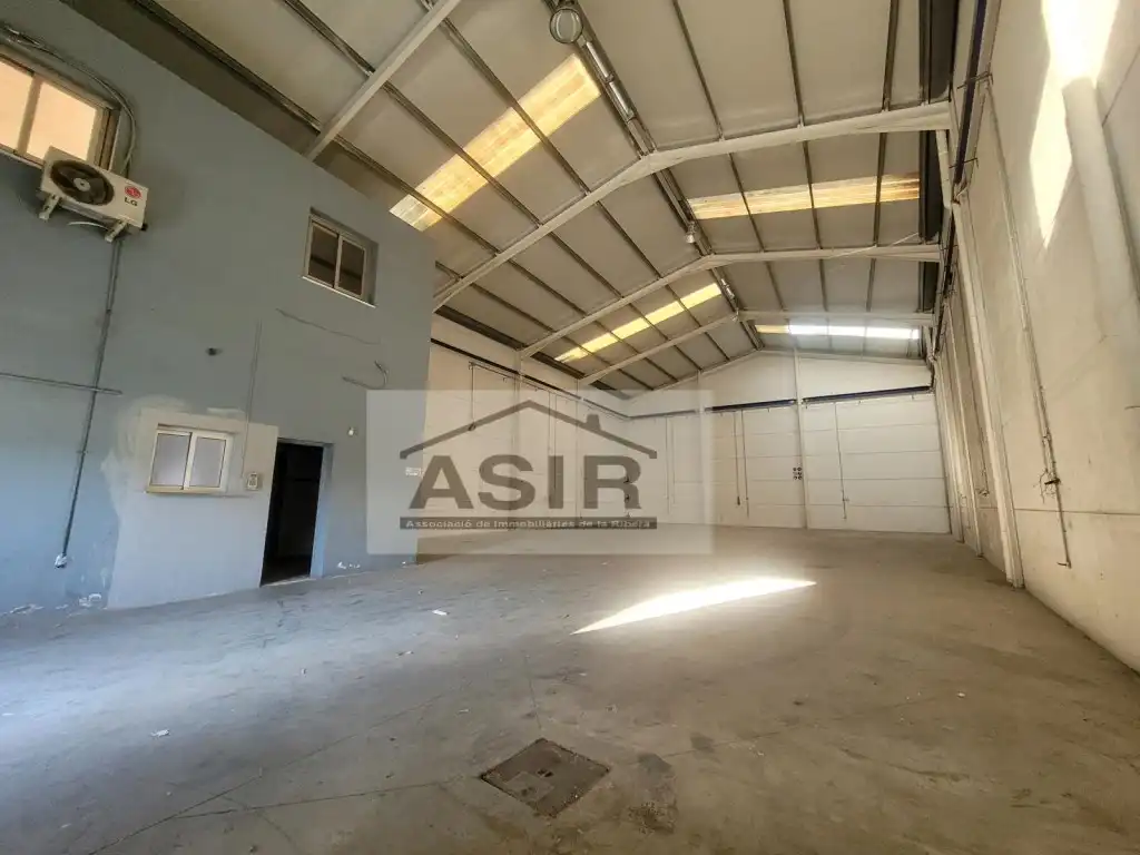 Nave industrial in vendita a Urbanitzacions i Pedanies Sud, imagen 2