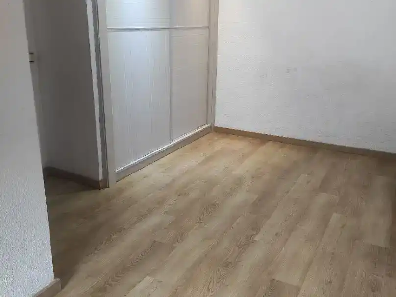 Flat for sale in Moncada  with Air Conditioner and Balcony