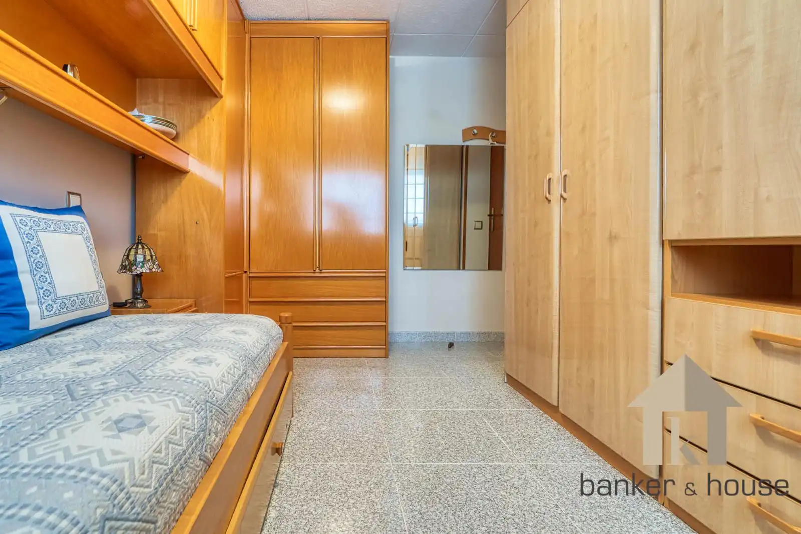Dormitori de Pis en venda en Cerdanyola del Vallès amb Aire condicionat, Calefacció i Terrassa