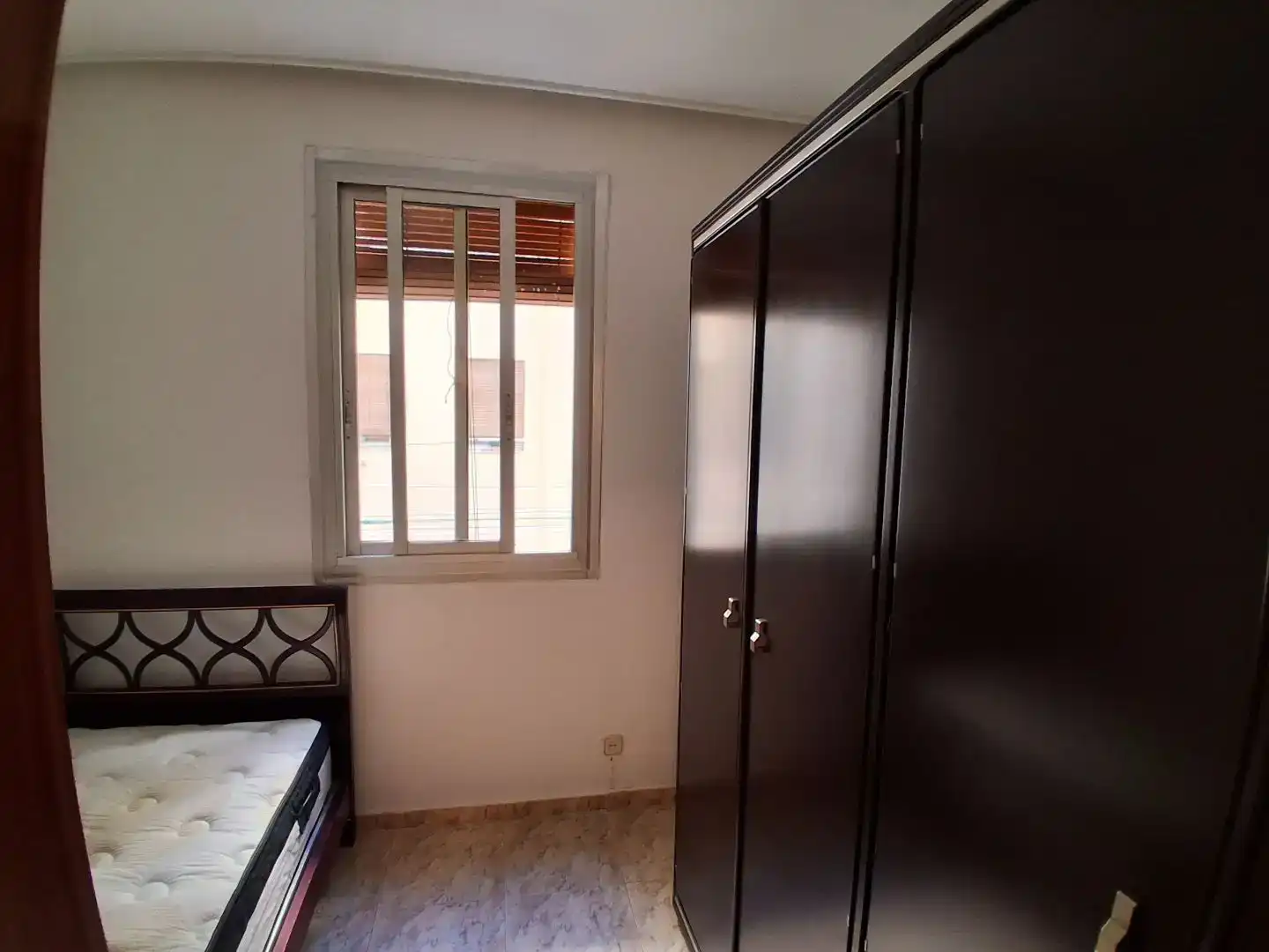 Bedroom of Flat for sale in  Madrid Capital