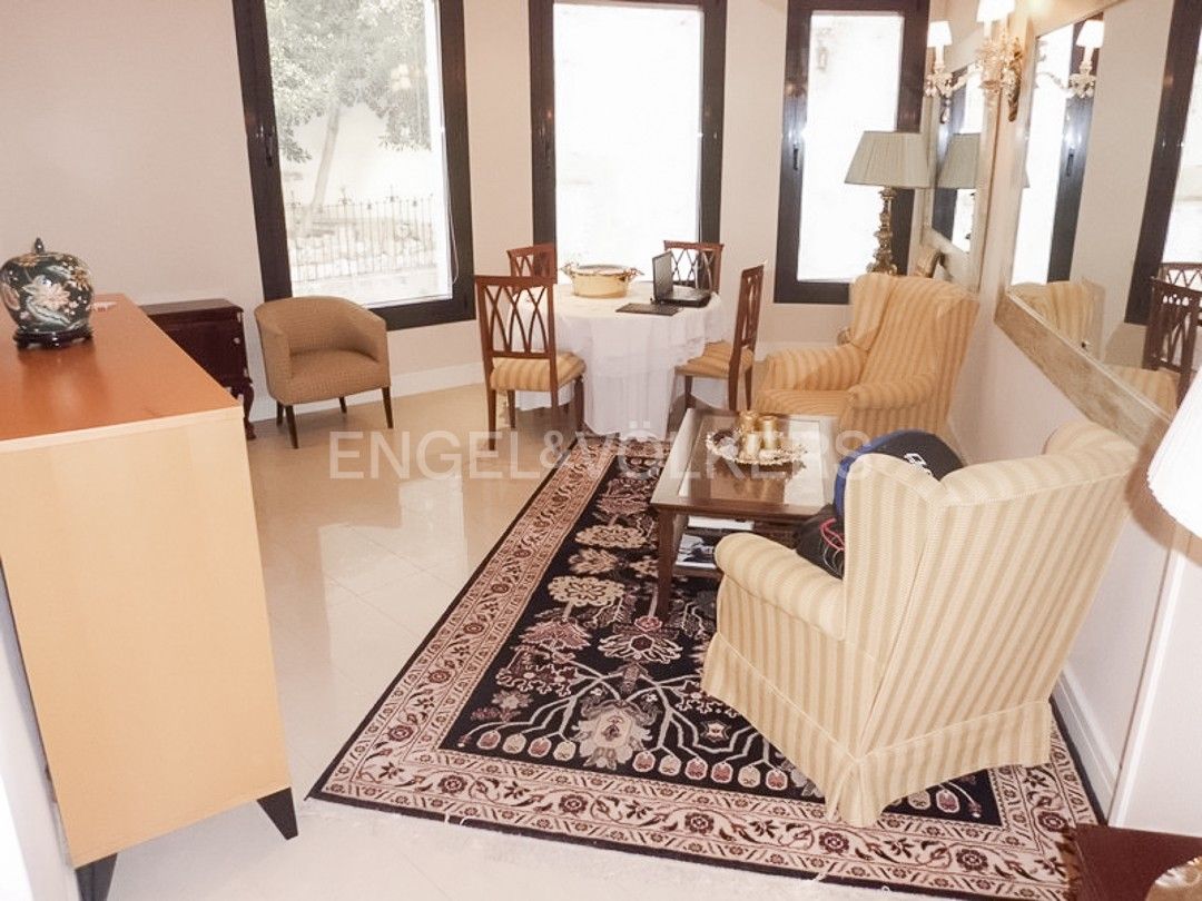 Sala d'estar de Apartament de lloguer en Sitges amb Aire condicionat, Calefacció i Terrassa