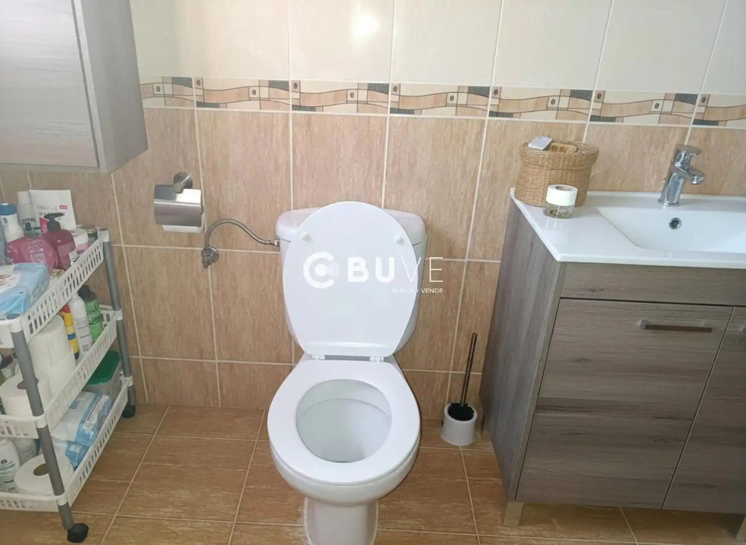 Bathroom of Houses for sale in Huévar del Aljarafe  with Air Conditioner, Heating and Terrace