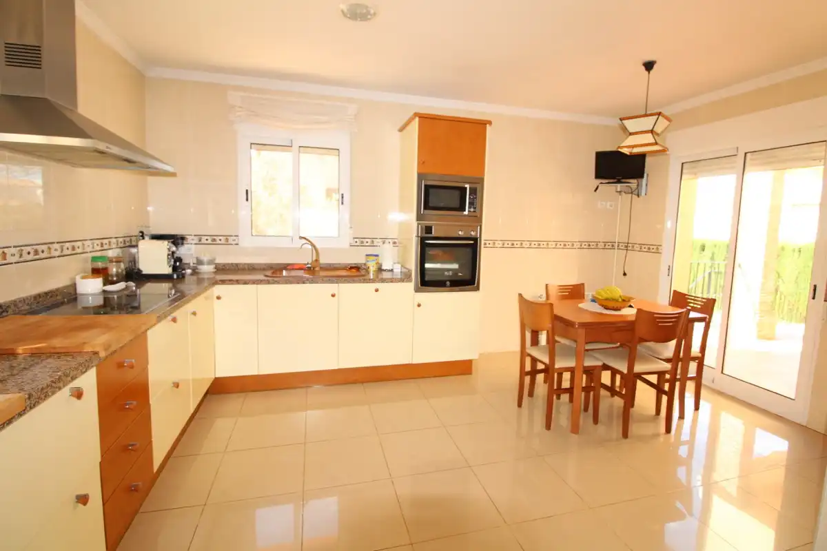 Chalet con piscina en venta en El Montgó, imagen 15